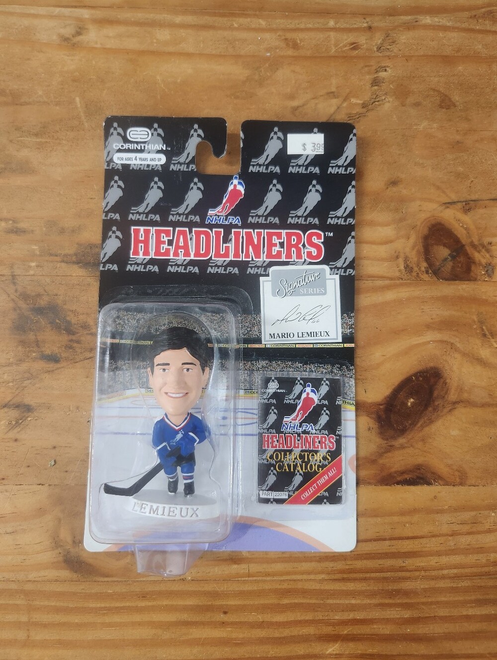 Vintage 96' Mario Lemieux Peguin Cor.  Headliner NHL Signature Series Figure